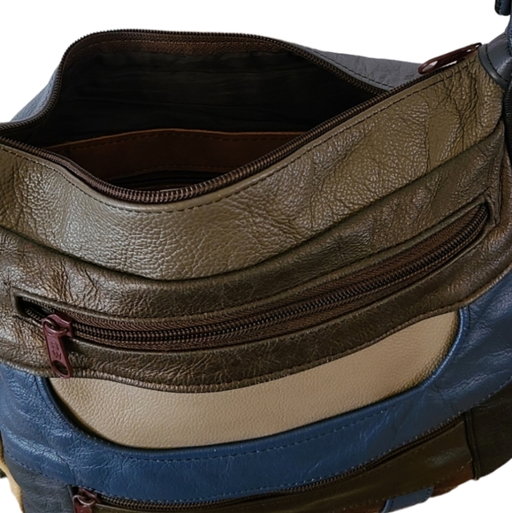 Leather Crossbody Handbag - Picture 6 of 12